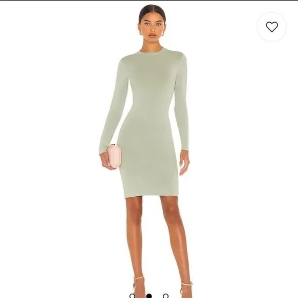 Alice + Olivia Estelle Twist Back Mini  in Sage Size L - small pull - label cut